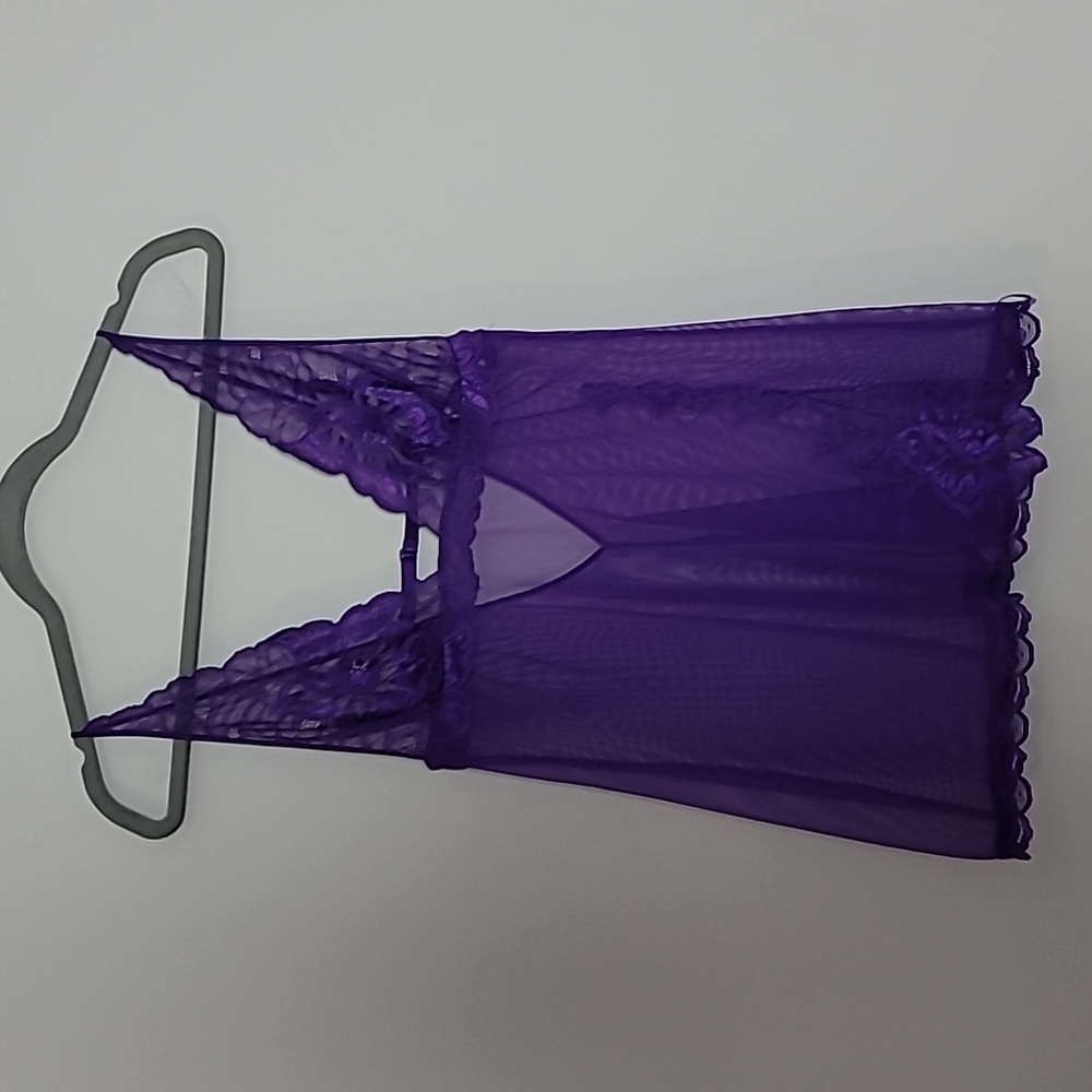 🔥Host Pick🔥 Victoria's Secret purple mesh nightgown Sz M